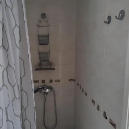 Apartman Two In Center