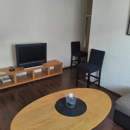 아파트 Two In Center